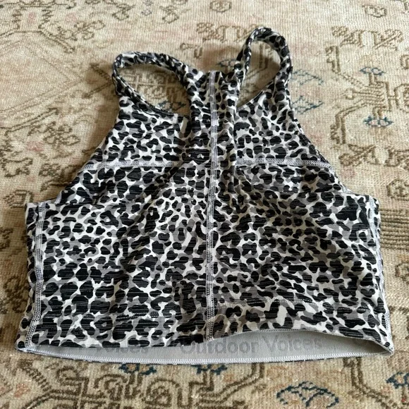 Outdoor Voices Tech Sweat Crop Top Snow Leopard | Small - Picture 7 of 8